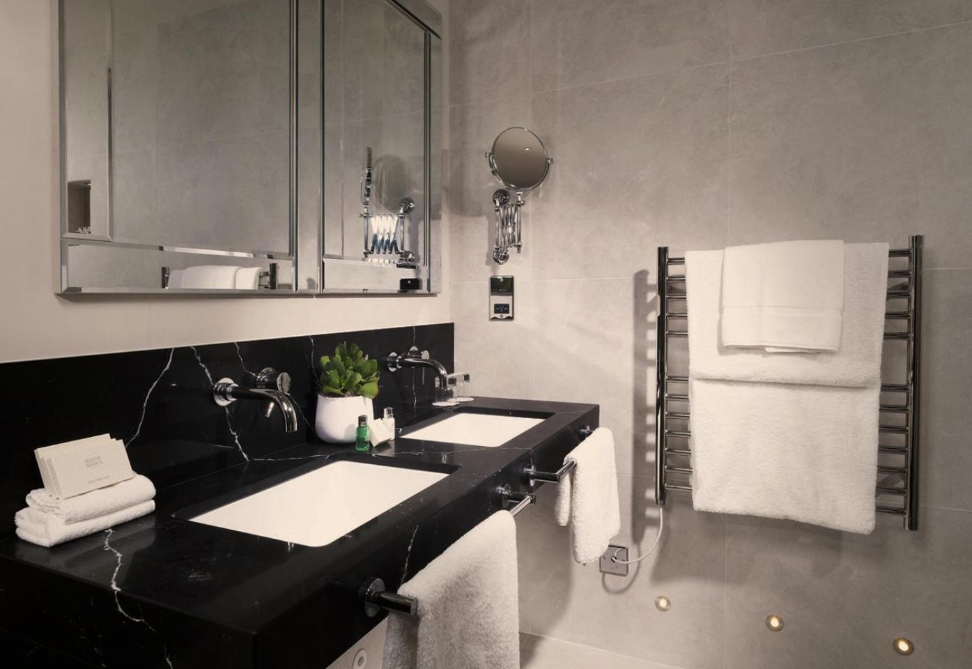 Гостевой дом Abbots Grange Manor House (adults Only)