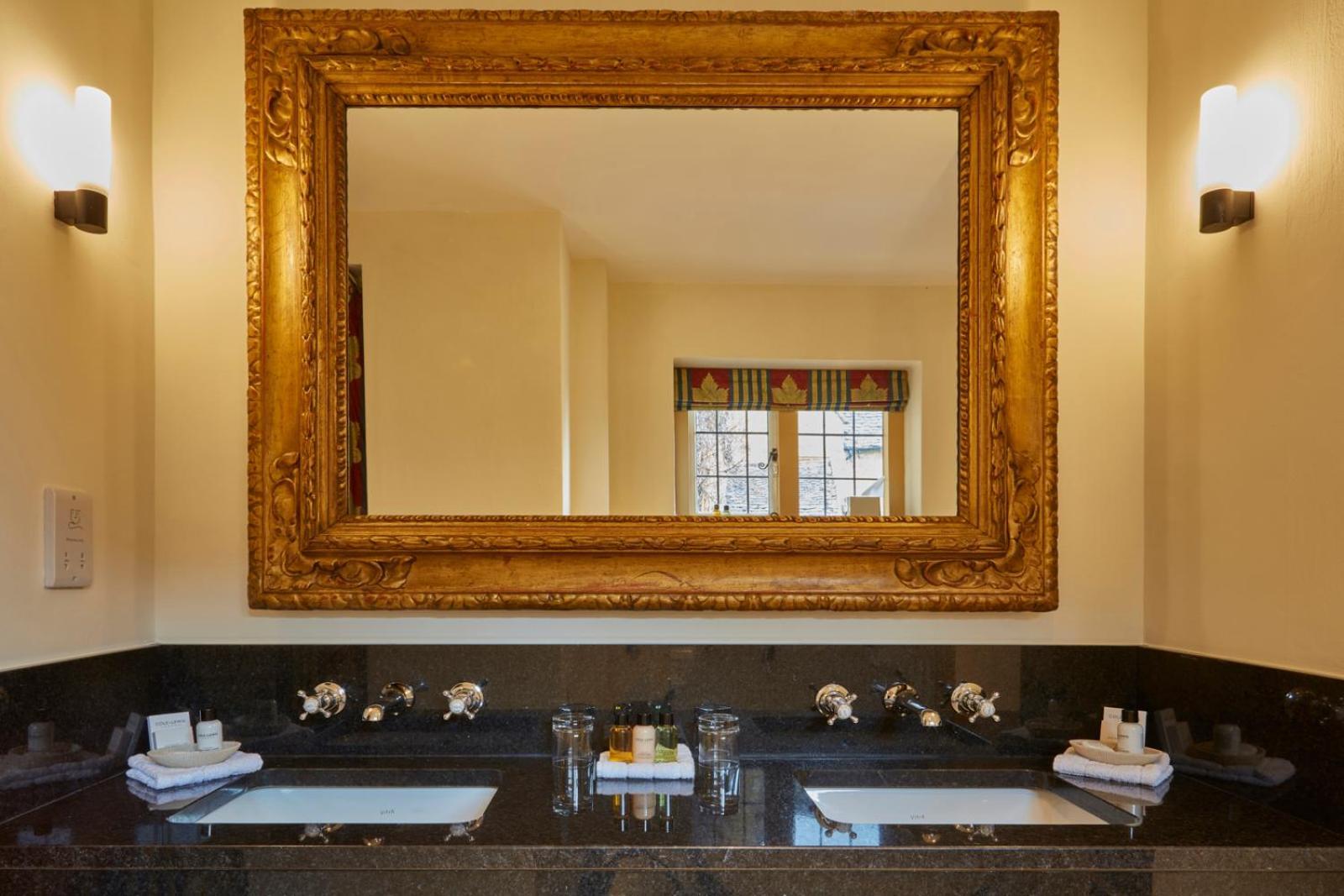 Гостевой дом Abbots Grange Manor House (adults Only)